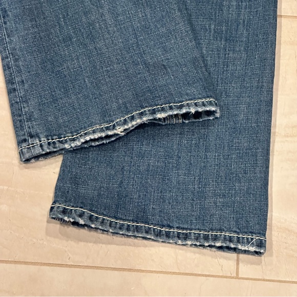Women’s Factory Distressed Seven7 Jeans - Size 6 - Picture 2 of 16